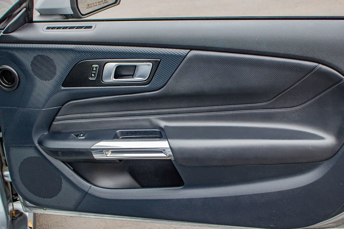 Used 2024 Ford Mustang Premium RWD image 17