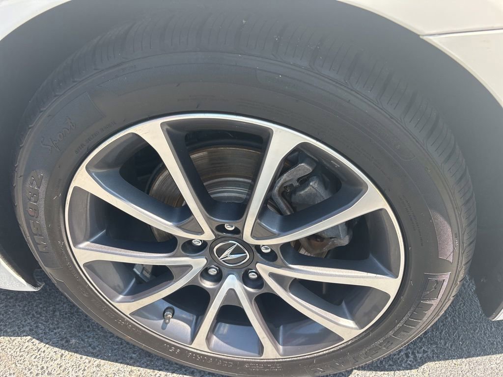 Used 2018 Acura TLX V6 FWD image 12