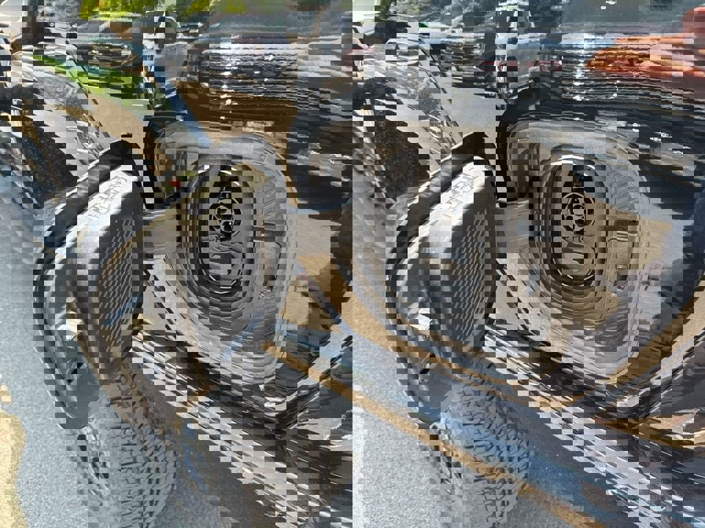 New 2025 GMC Hummer EV 2X w/ LPO, Dark Essentials Package image 69