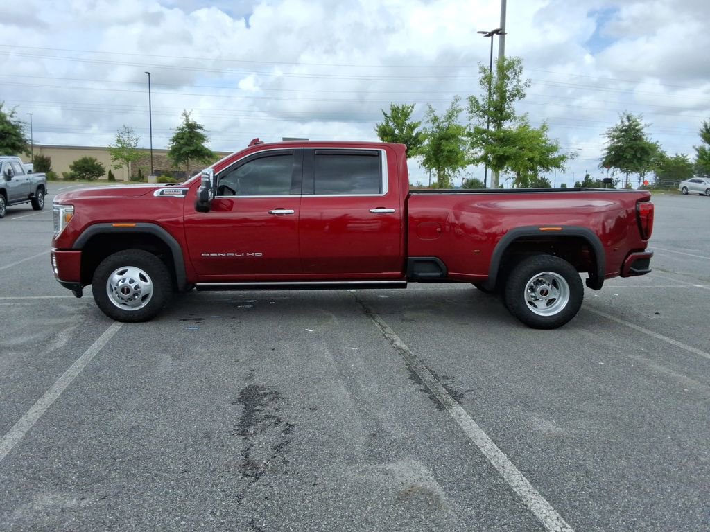 Used 2023 GMC Sierra 3500 Denali w/ Technology Package AWD/4WD image 8