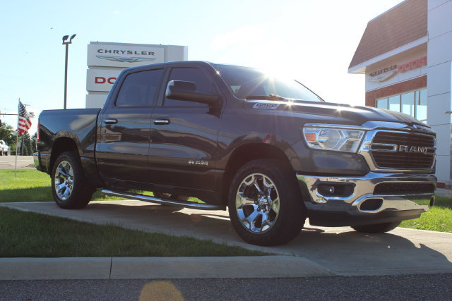 Used 2019 RAM 1500 Big Horn AWD/4WD image 3