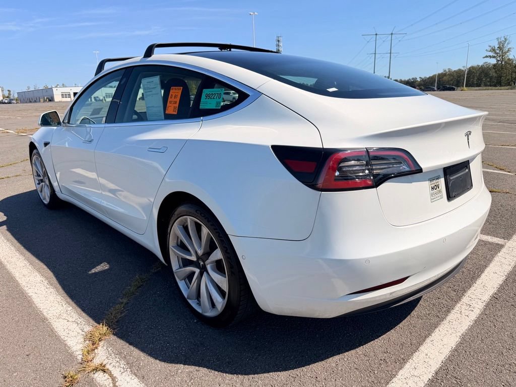 Used 2019 Tesla Model 3 Standard Range RWD image 3