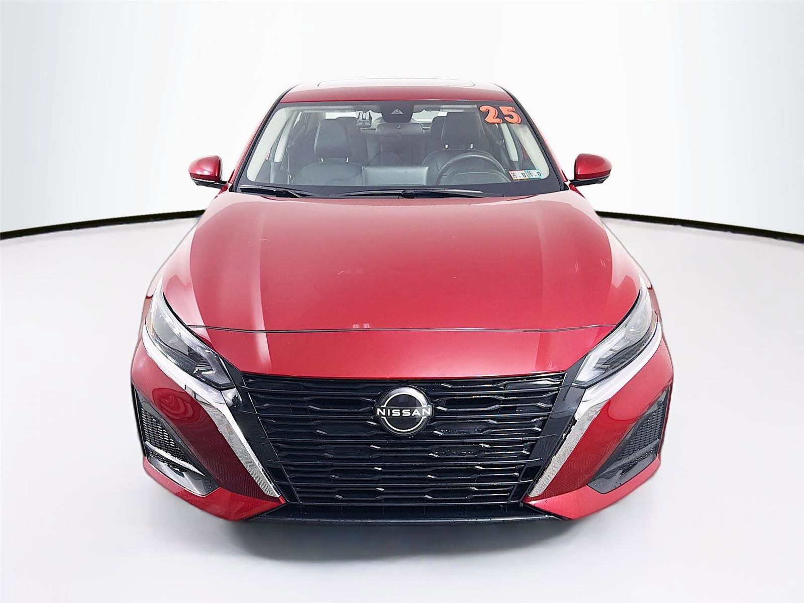 Used 2025 Nissan Altima 2.5 SL image 2