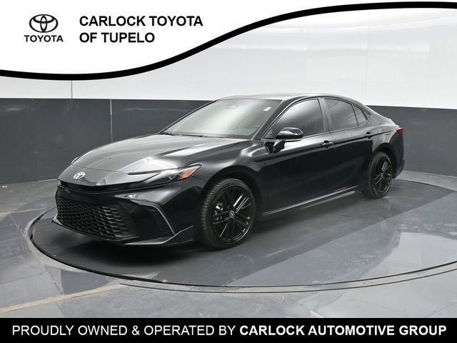 Used 2025 Toyota Camry SE w/ Convenience Package FWD image 8