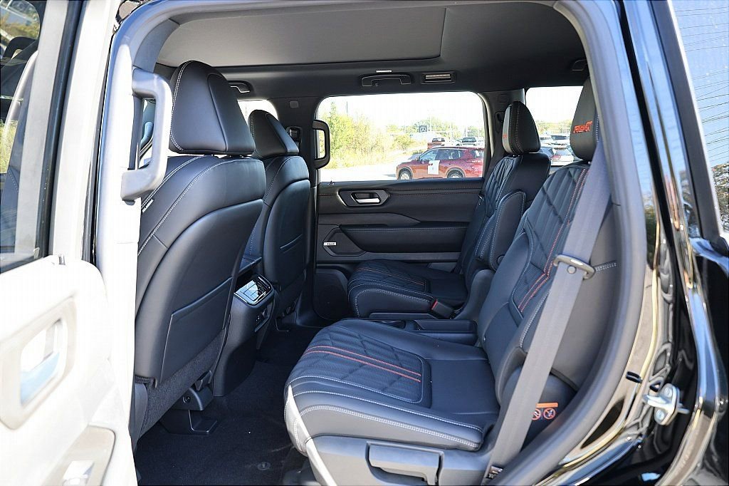 New 2026 Nissan Armada PRO-4X image 10