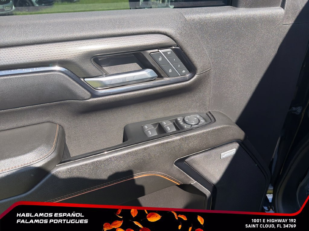 Used 2024 GMC Sierra 2500 AT4 w/ AT4 Premium Plus Package AWD/4WD image 13