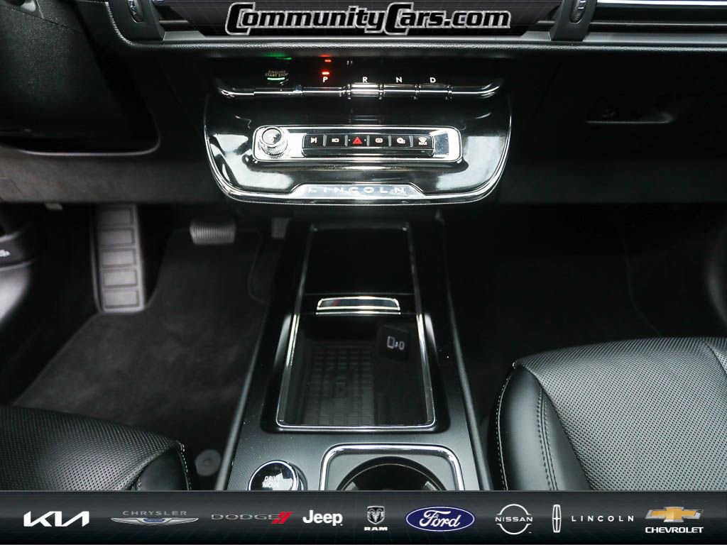 Used 2025 Lincoln Corsair Grand Touring w/ Equipment Group 301A image 19