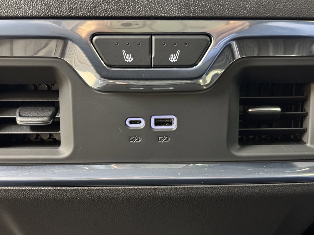 New 2026 GMC Sierra 1500 SLT w/ SLT Premium Plus Package image 19