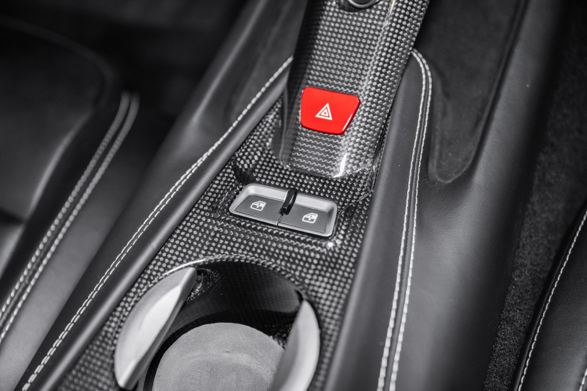Used 2017 Ferrari F12 Berlinetta RWD image 40