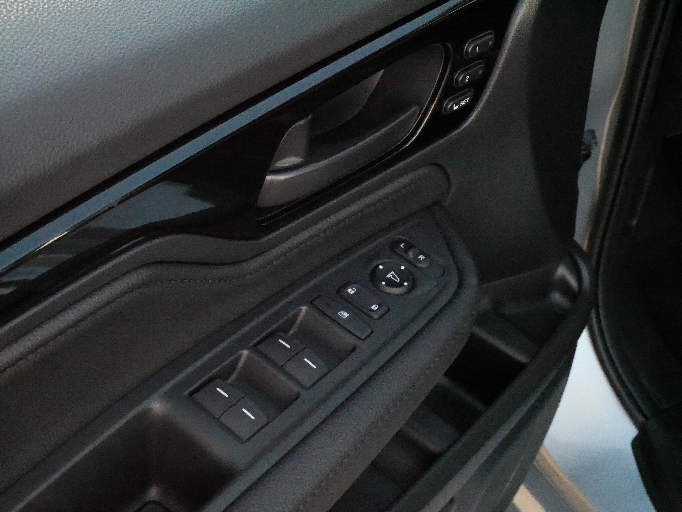 Used 2026 Honda Odyssey Touring image 19
