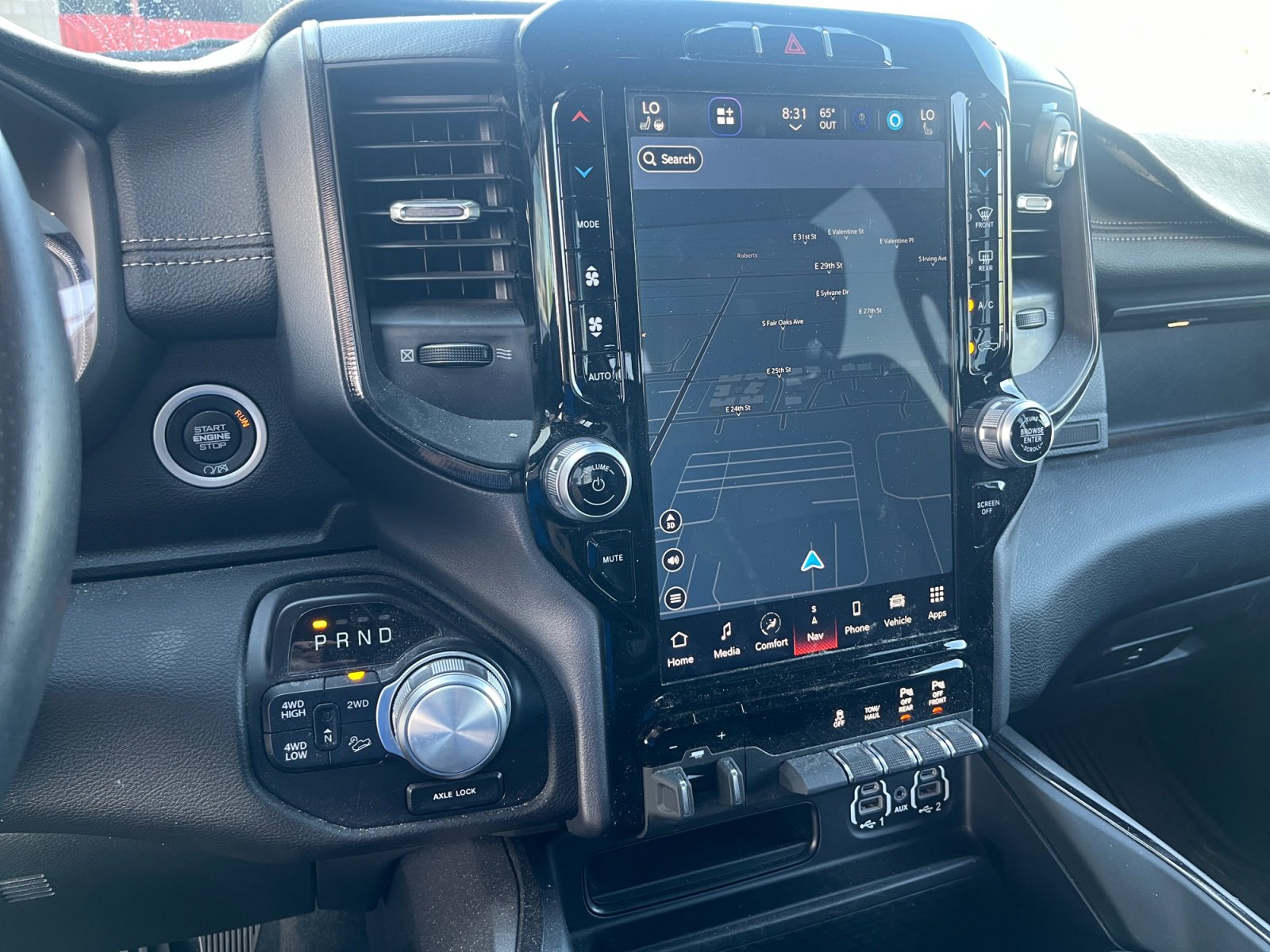 Used 2024 RAM 2500 Rebel w/ Towing Technology Group image 28