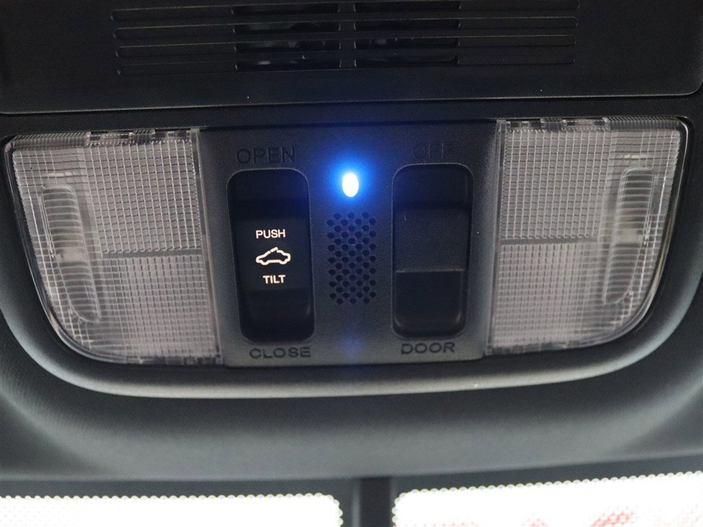 Used 2017 Honda Civic EX-L image 30