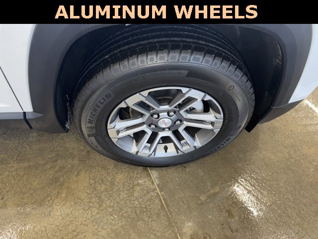 Used 2025 GMC Terrain Elevation image 10