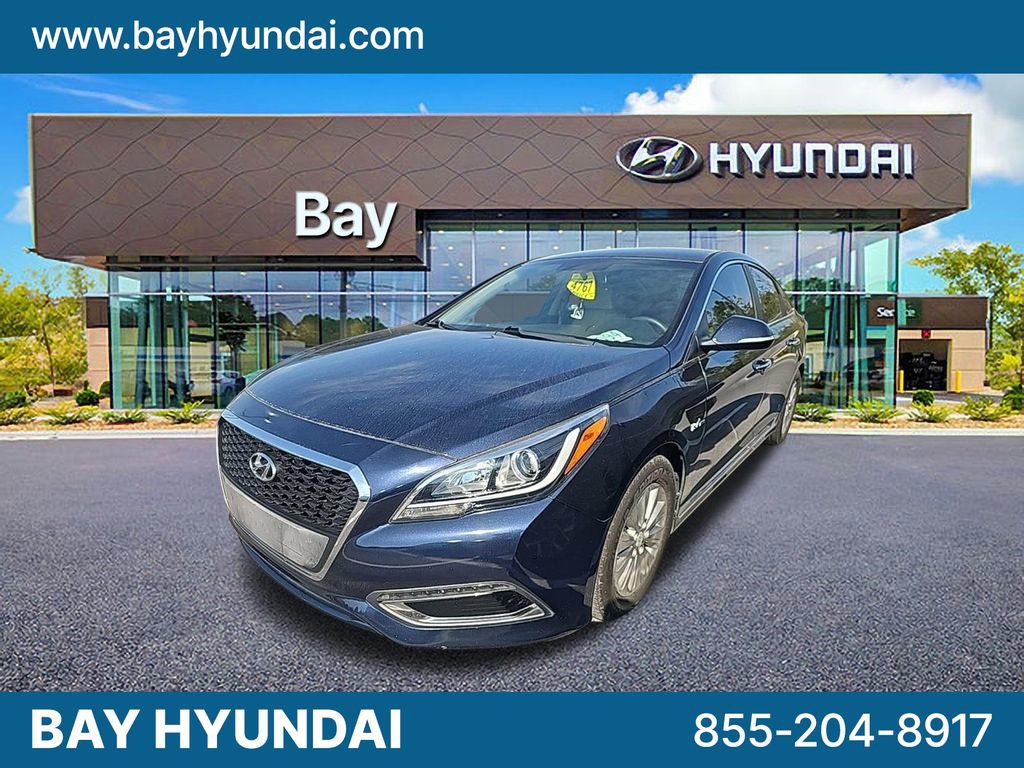 Used 2017 Hyundai Sonata SE image 1