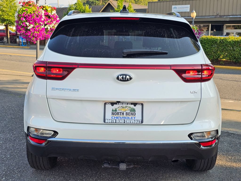 Used 2022 Kia Sportage EX AWD/4WD image 6