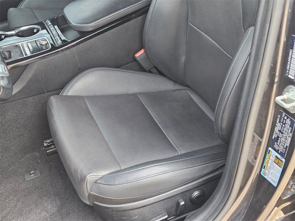 Used 2023 Kia Stinger GT-Line image 16