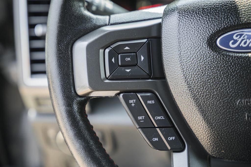 Used 2018 Ford F150 XLT w/ Equipment Group 302A Luxury AWD/4WD image 39