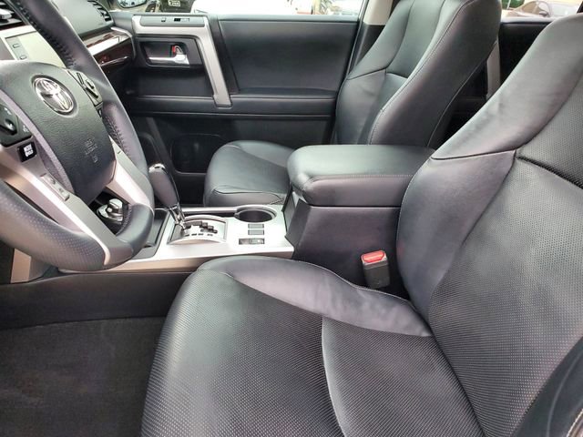 Used 2020 Toyota 4Runner Limited AWD/4WD image 9