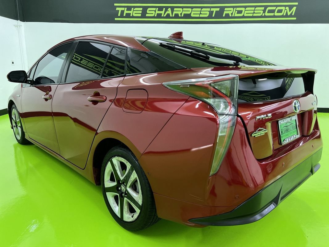 Used 2017 Toyota Prius FWD image 7