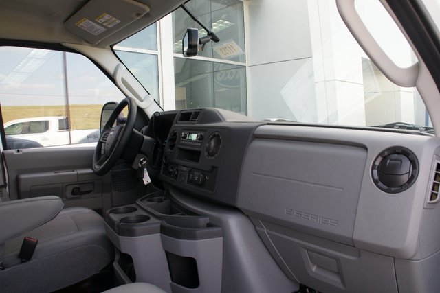 New 2026 Ford E-350 and Econoline 350 Super Duty w/ Power Equipment Group image 17