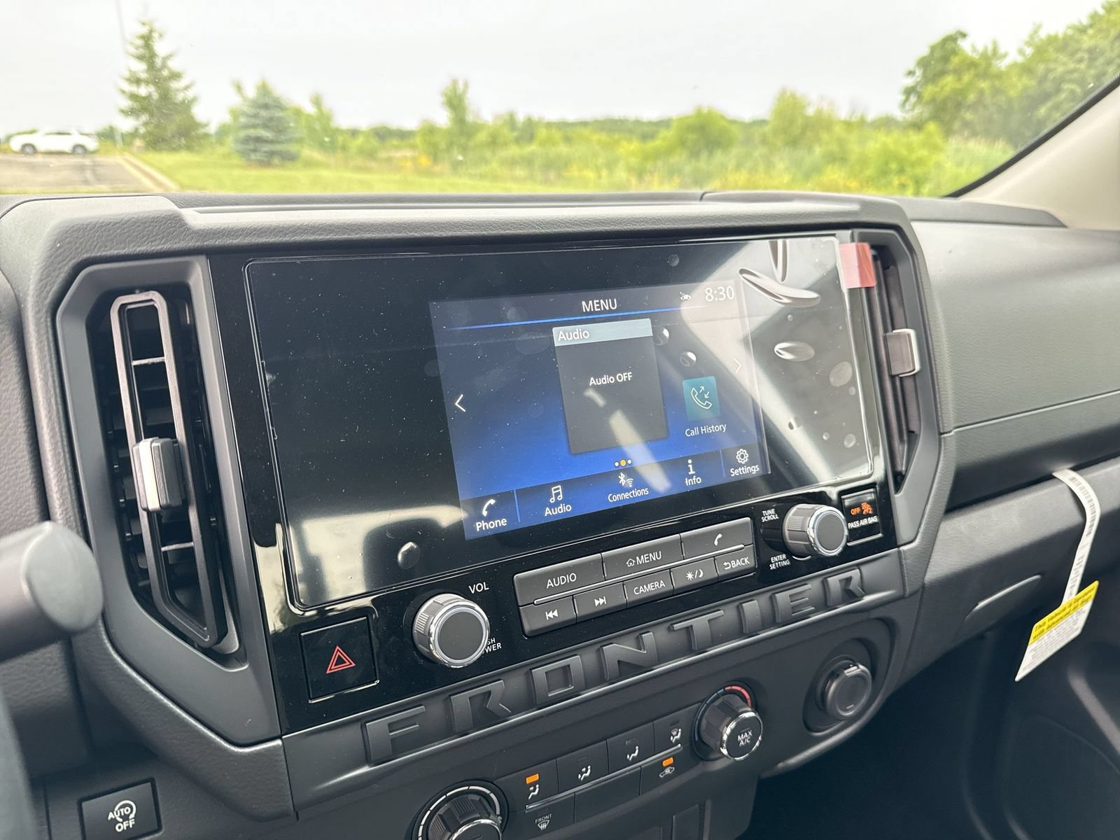 Certified 2025 Nissan Frontier S AWD/4WD image 6