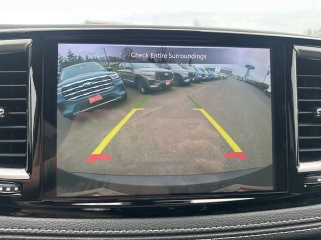 Used 2023 Chrysler Pacifica Touring-L image 24
