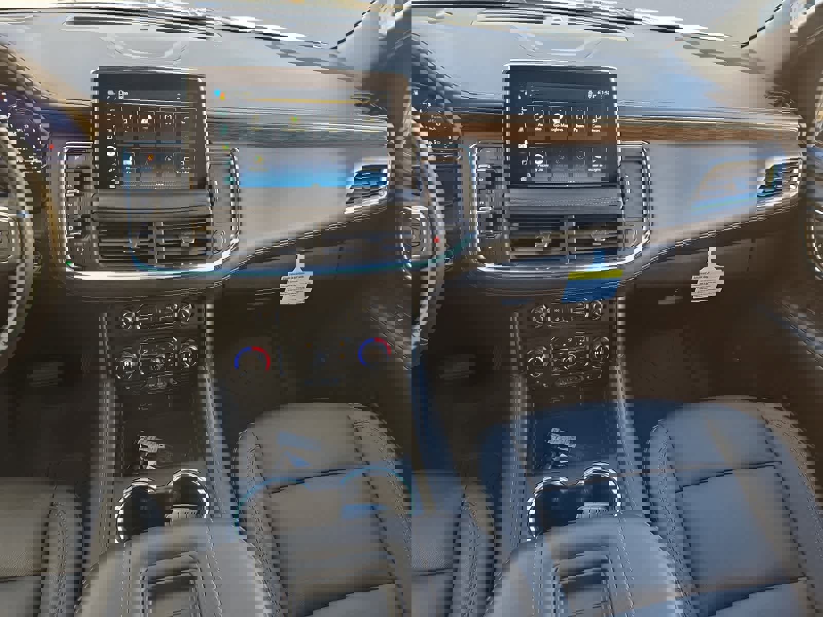 Used 2022 Chevrolet Tahoe Z71 image 17