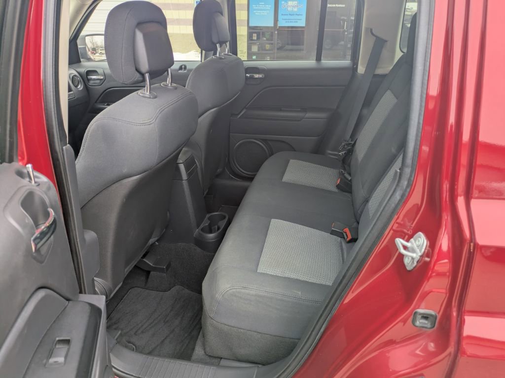 Used 2010 Jeep Patriot Sport image 11