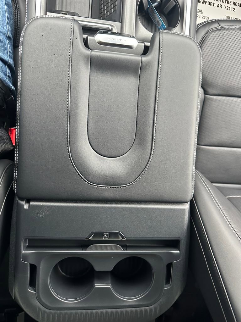 New 2025 Ford Expedition Platinum w/ Stealth Performance Package image 49