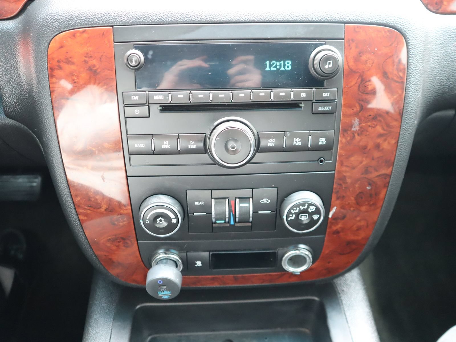 Used 2009 Chevrolet Tahoe LT AWD/4WD image 32