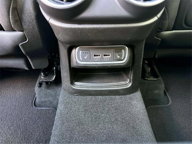 Used 2024 Alfa Romeo Stelvio Veloce image 12