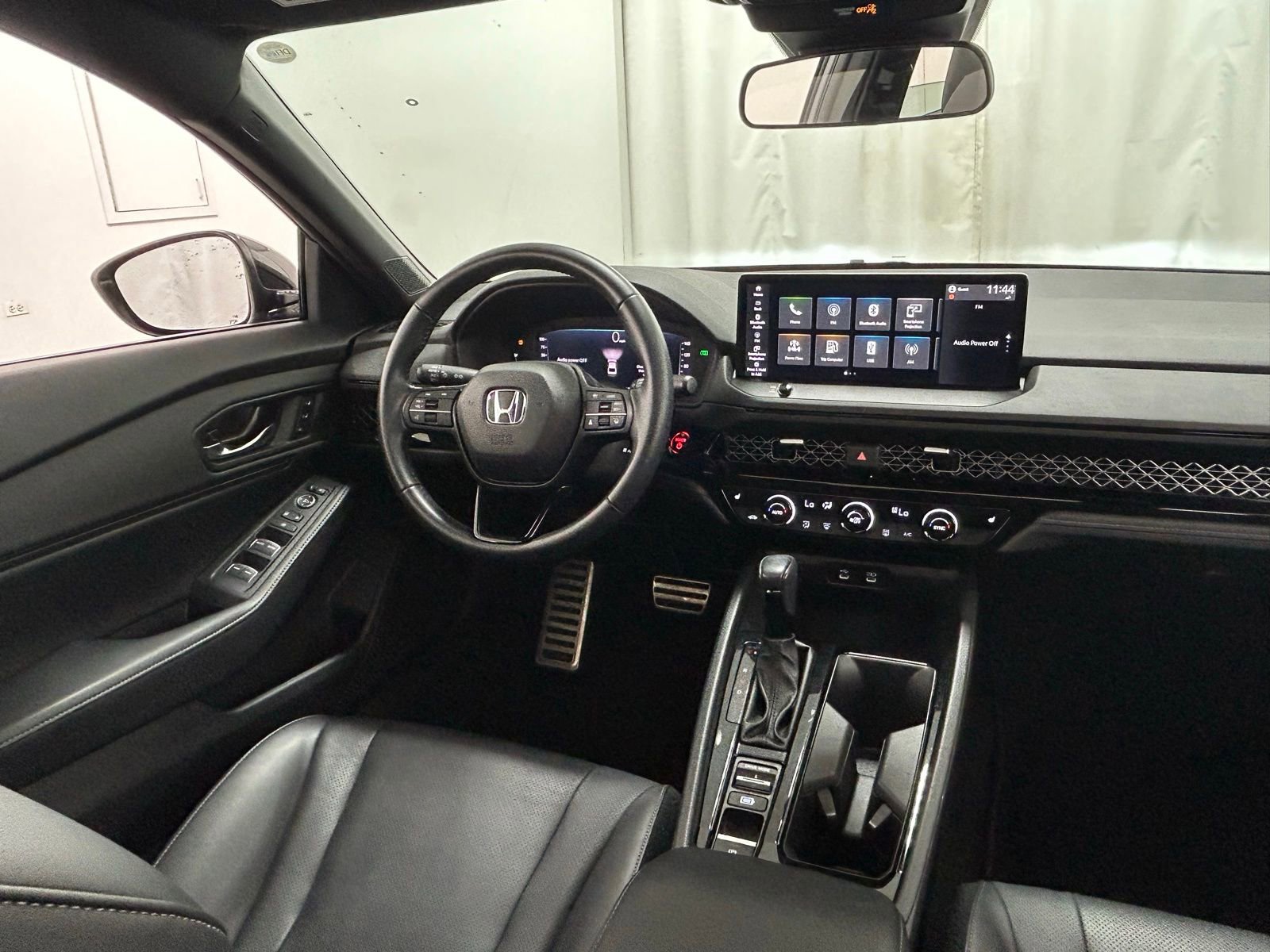 Used 2023 Honda Accord Sport image 10