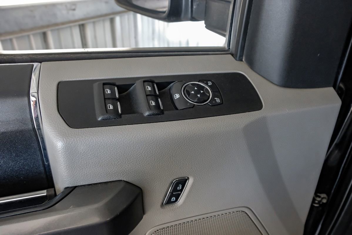 Used 2017 Ford F250 XLT w/ XLT Value Package image 43