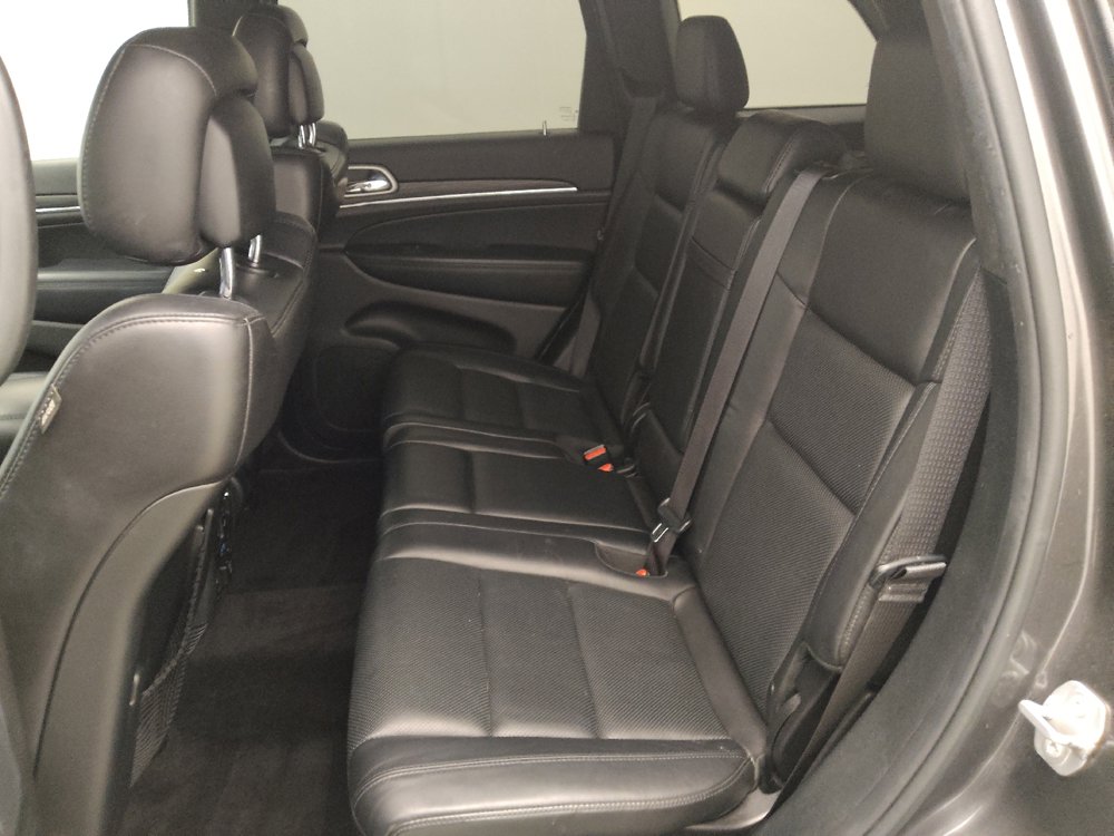 Used 2019 Jeep Grand Cherokee Limited w/ Luxury Group II RWD image 18