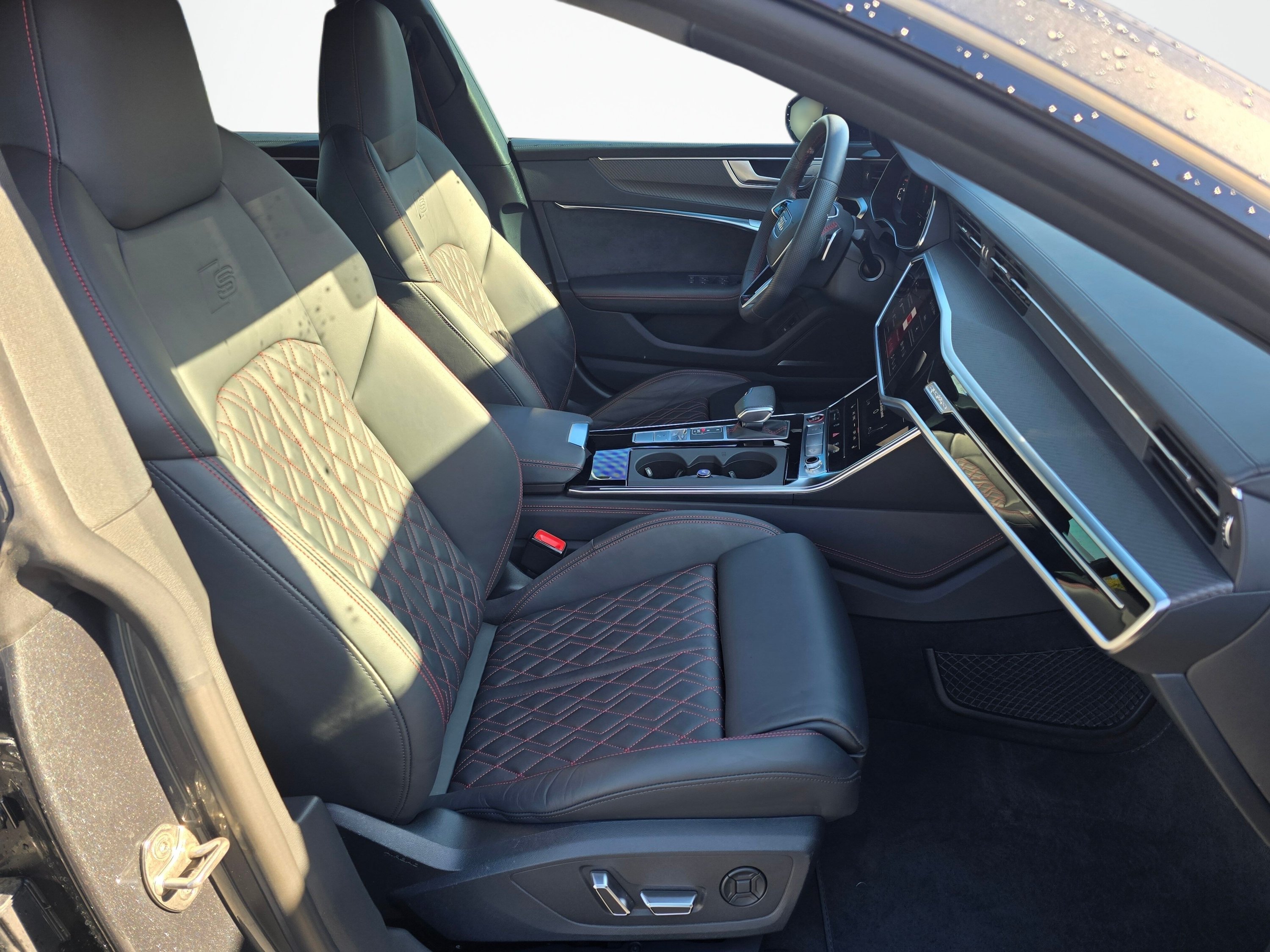 Used 2024 Audi S7 Premium Plus w/ S Sport Package AWD/4WD image 28