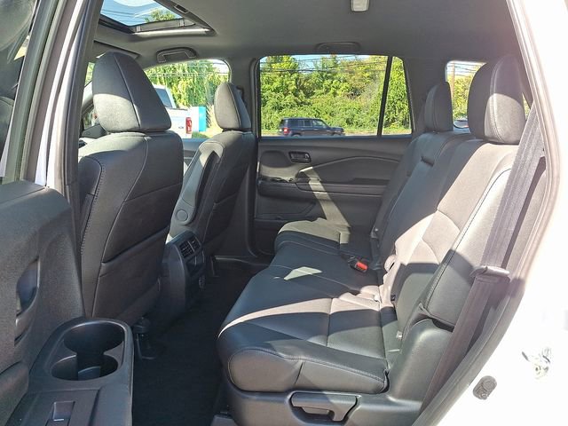 Used 2023 Honda Passport EX-L image 10