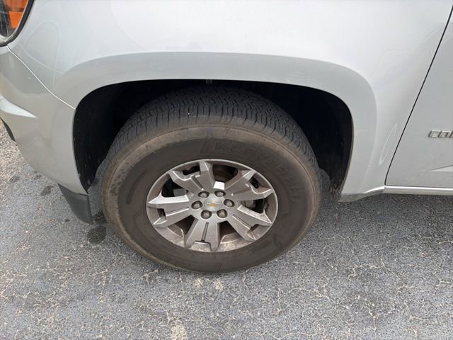 Used 2020 Chevrolet Colorado LT RWD image 2