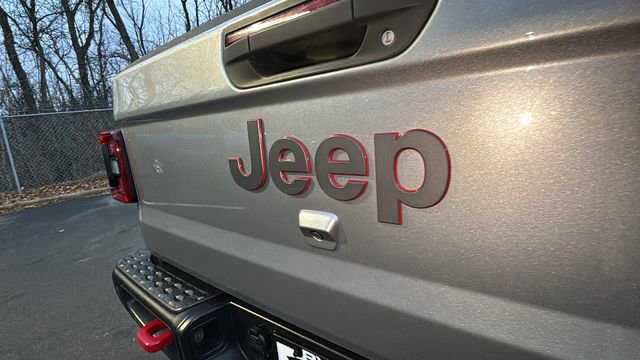 Used 2020 Jeep Gladiator Rubicon image 39