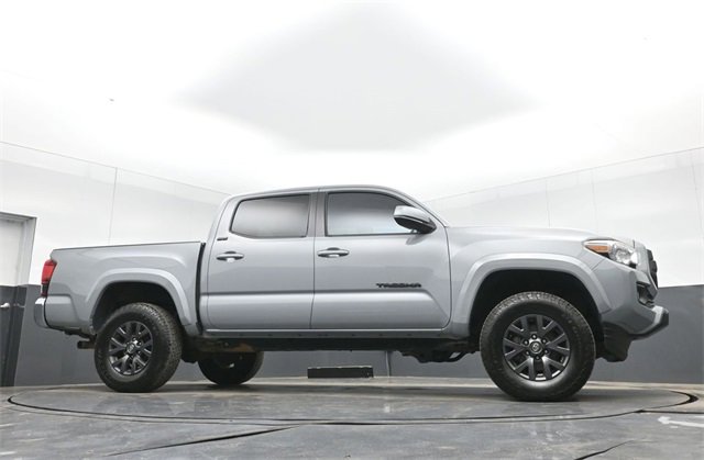 Used 2020 Toyota Tacoma SR5 image 47