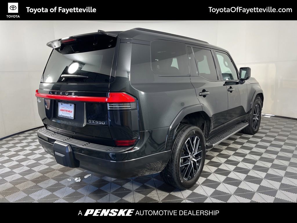 Used 2025 Lexus GX 550 w/ Accessory Package (2T) image 16