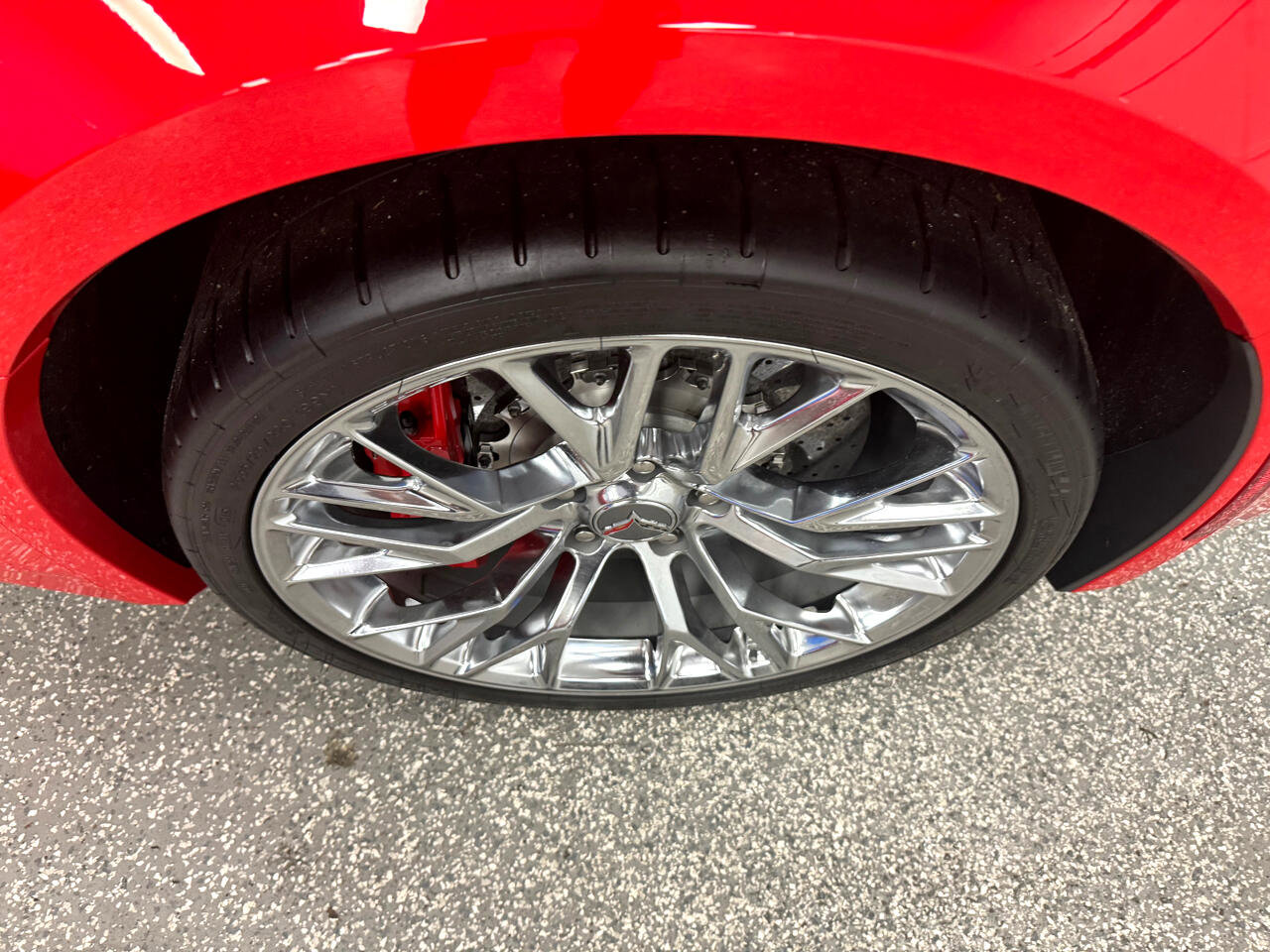 Used 2016 Chevrolet Corvette Z06 w/ 3LZ Preferred Equipment Group image 28