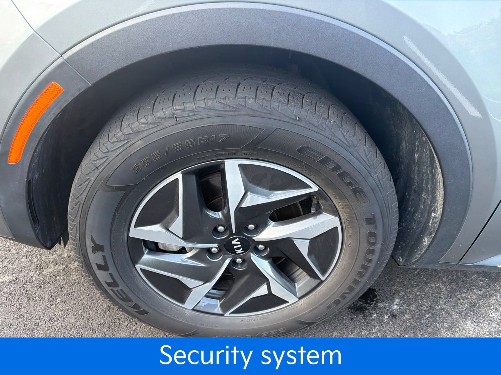 Certified 2021 Kia Sorento S FWD image 29