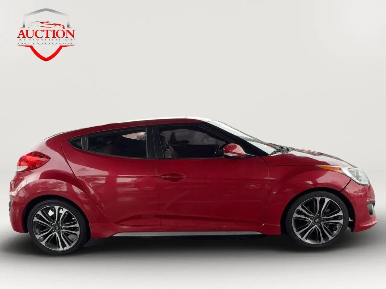 Used 2016 Hyundai Veloster Turbo FWD image 4