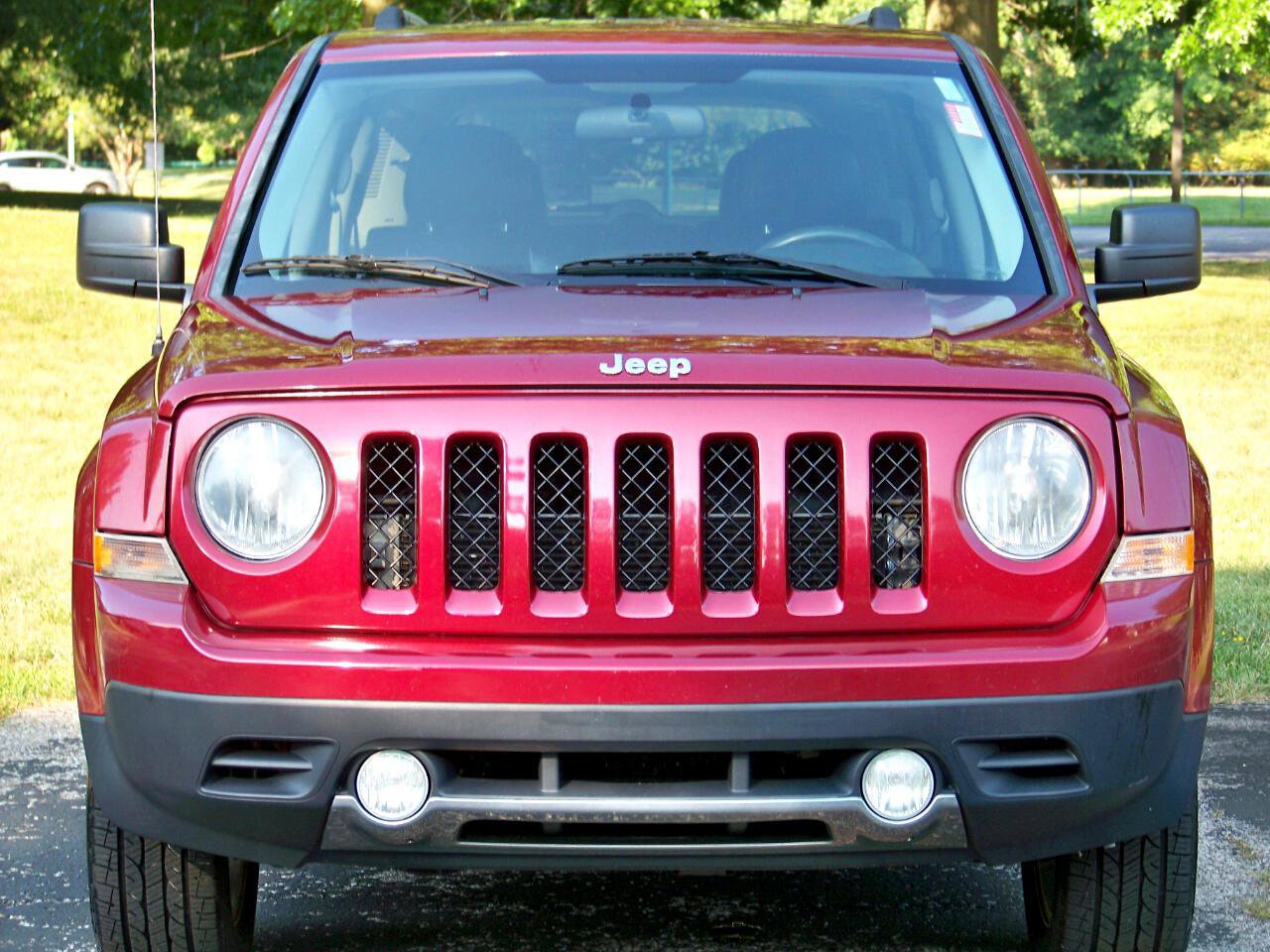 Used 2012 Jeep Patriot Limited image 9