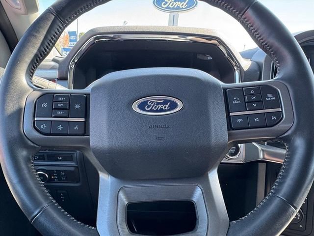 Used 2022 Ford F150 Lariat w/ FX4 Off-Road Package image 16