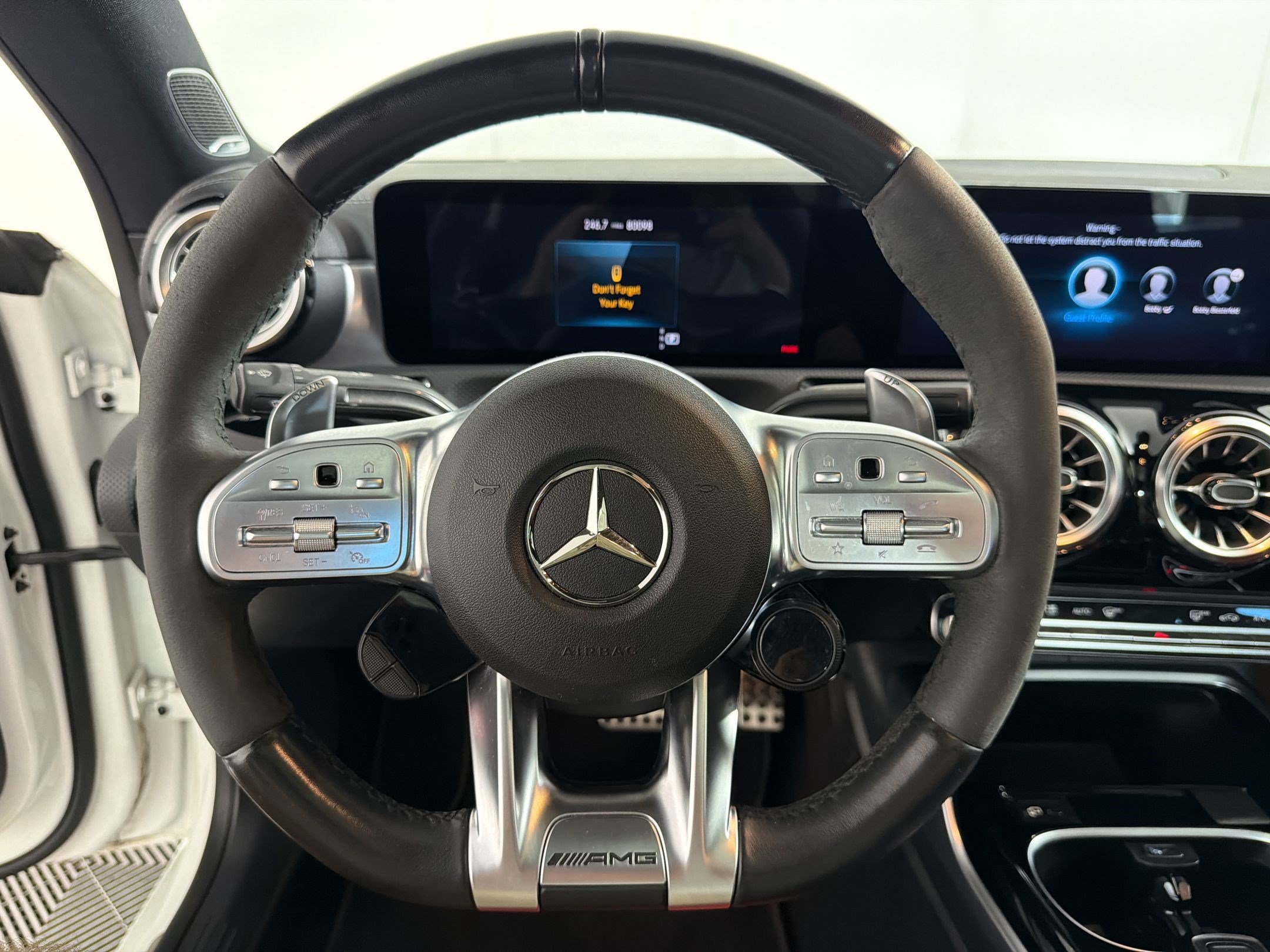 Certified 2022 Mercedes-Benz CLA 45 AMG 4MATIC image 11
