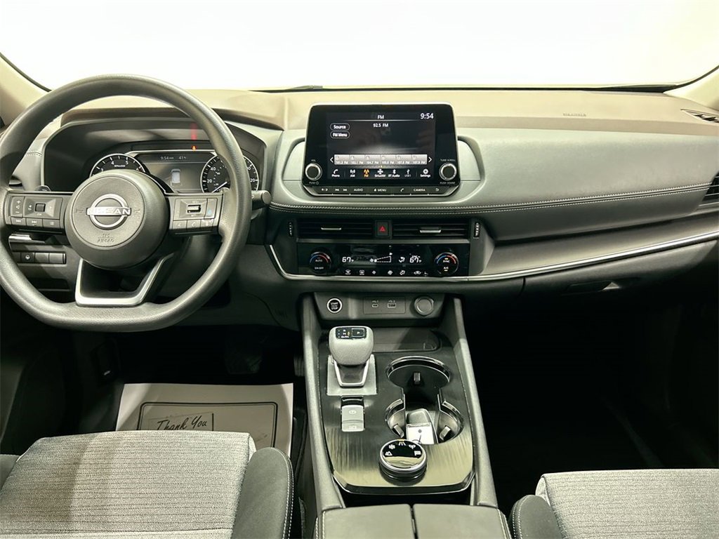 Used 2023 Nissan Rogue SV image 23