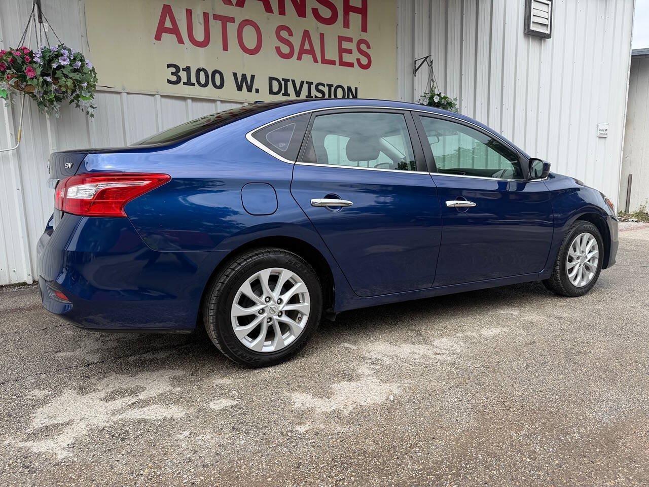 Used 2019 Nissan Sentra SV FWD image 9