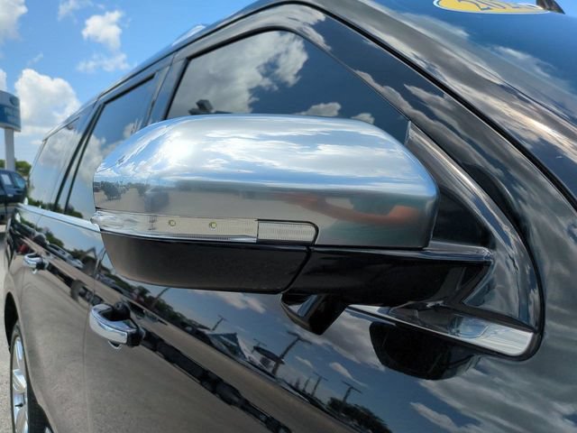 Used 2023 Ford Expedition Max Platinum RWD image 12