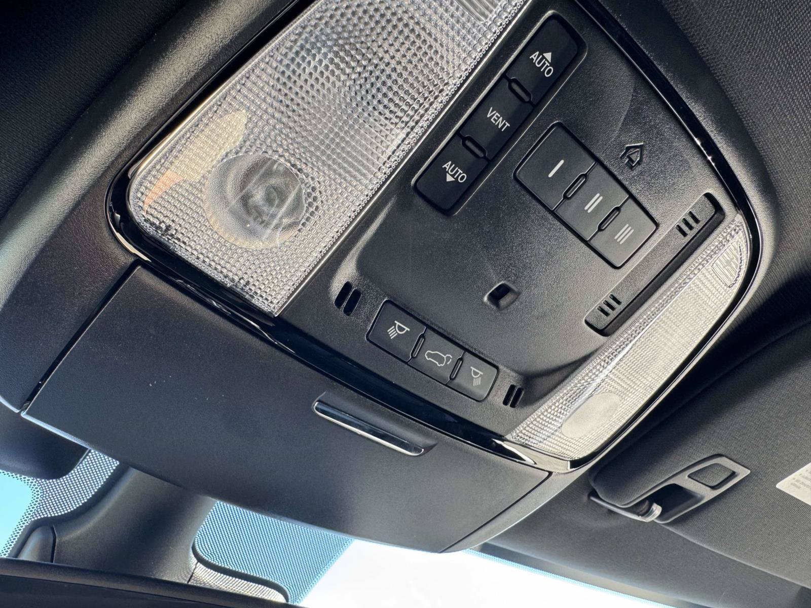 Used 2023 Dodge Durango GT AWD/4WD image 43
